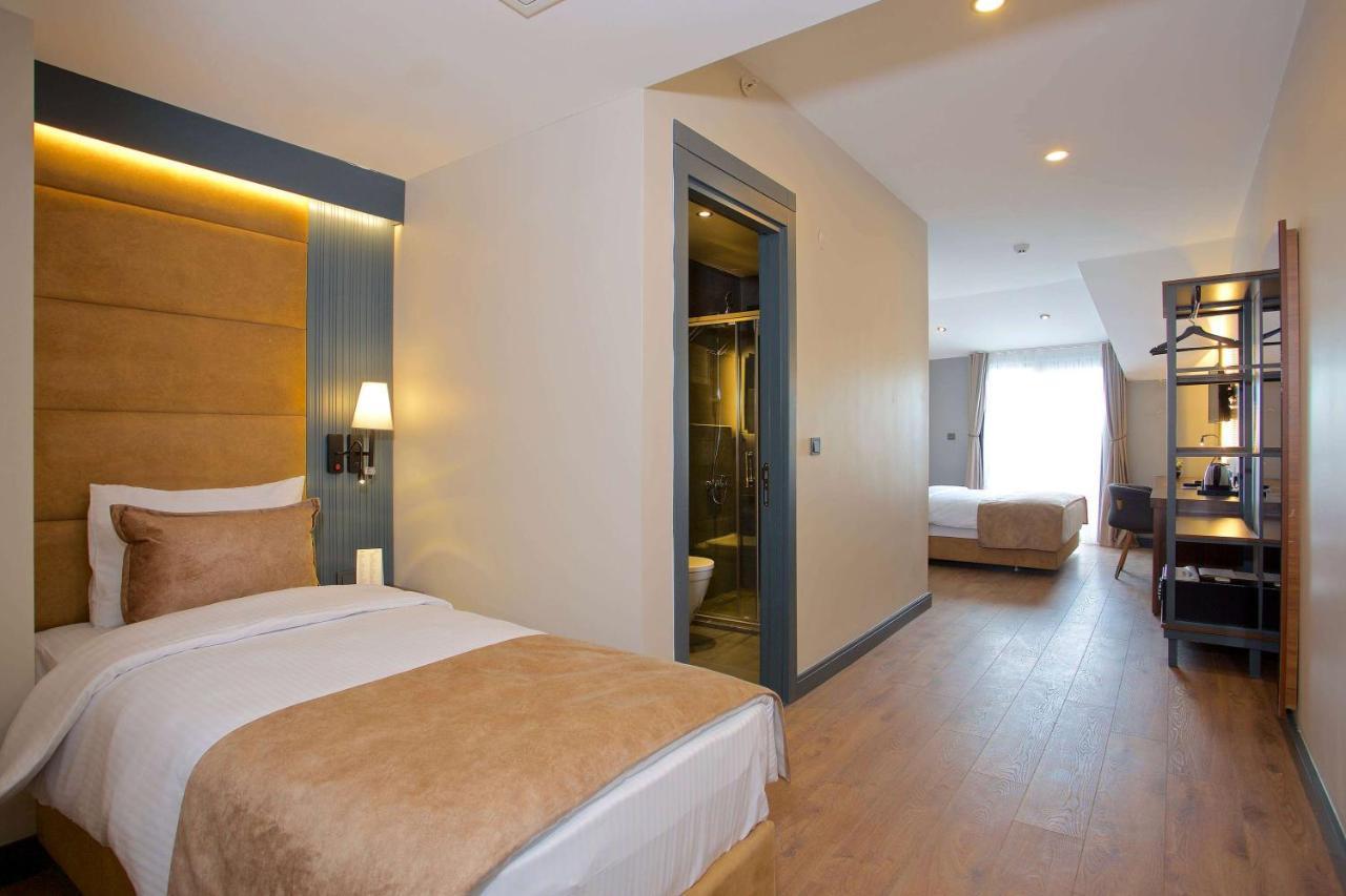 Days Inn By Wyndham Istanbul Arnavutkoy מראה חיצוני תמונה