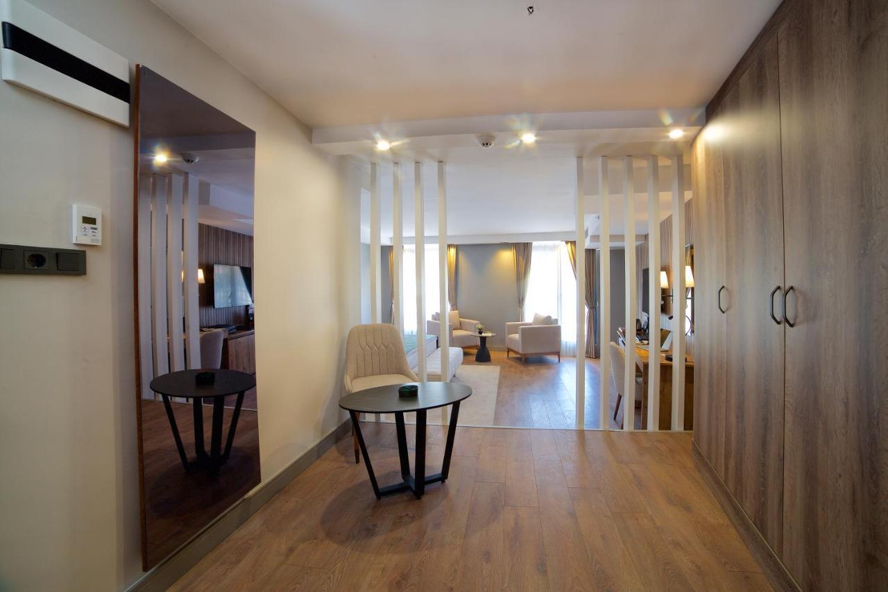 Days Inn By Wyndham Istanbul Arnavutkoy מראה חיצוני תמונה